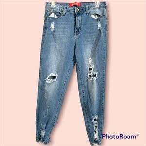 GOGO Mid rise Ripped Blue Skinny Jeans Size 7